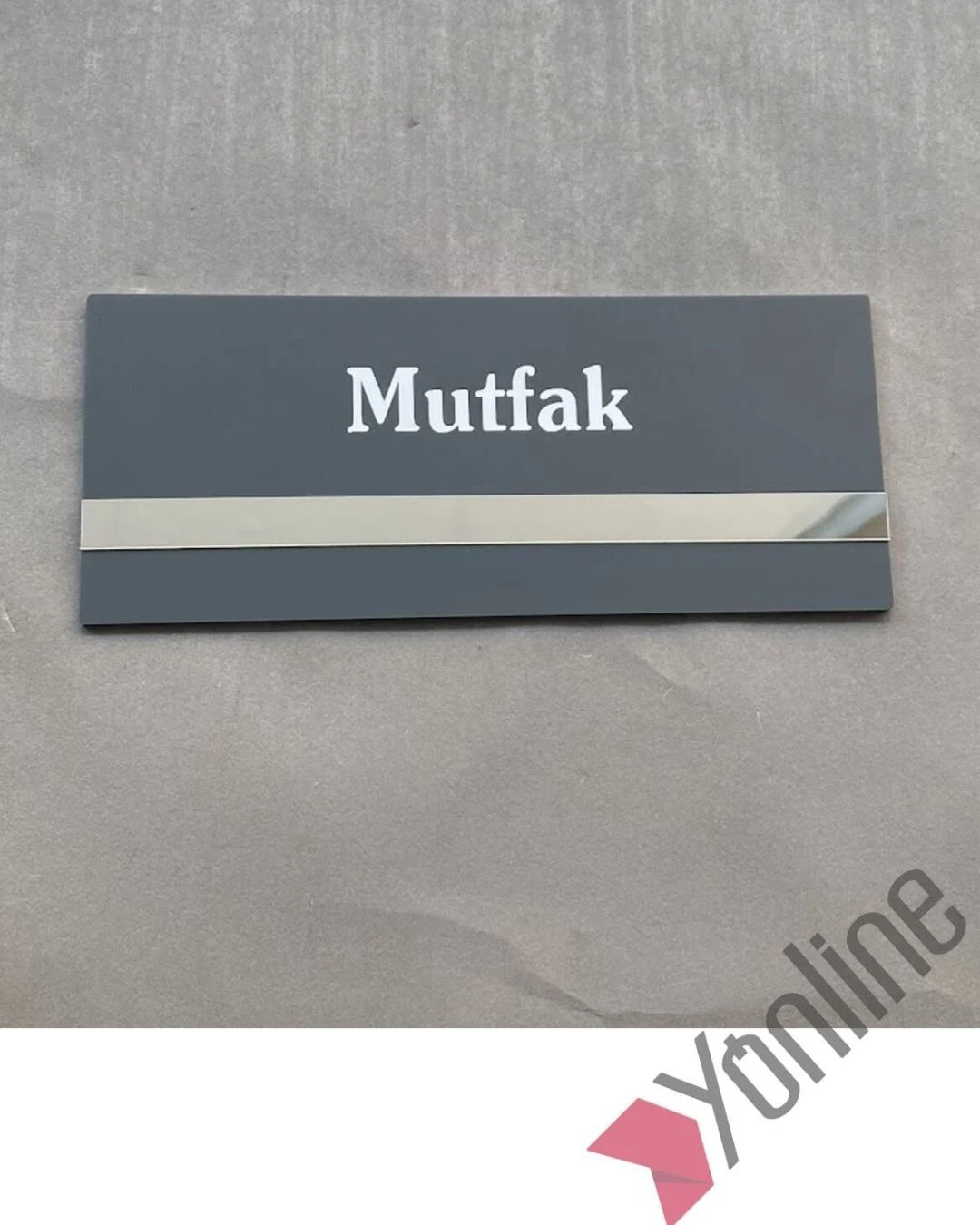 Soft Seri Minimal Mutfak Kapı İsimliği