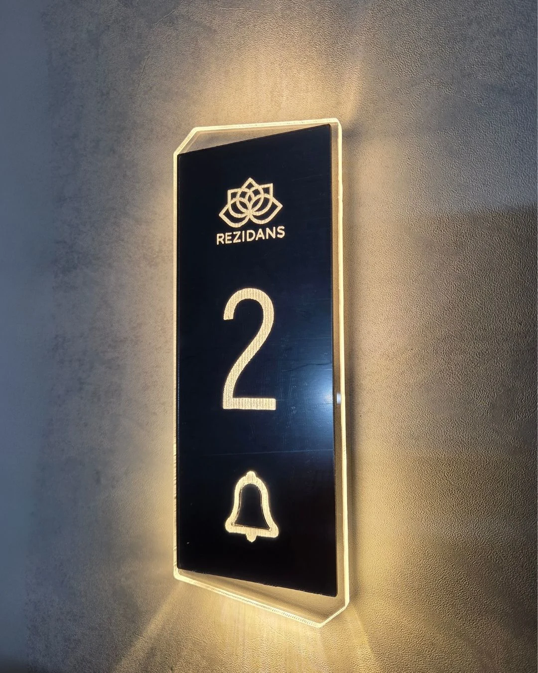 Lotus Serisi Işıklı Kapı Numarası